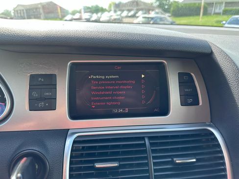 Used 2010 Audi Q7 3.6 Premium Plus AWD/4WD image 35