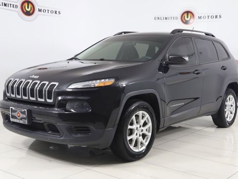 Used 2015 Jeep Cherokee Sport w/ Sport Appearance Group AWD/4WD image 5
