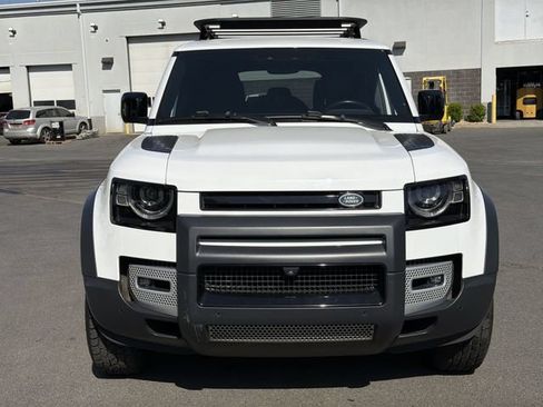 Used 2023 Land Rover Defender 110 S AWD/4WD image 15