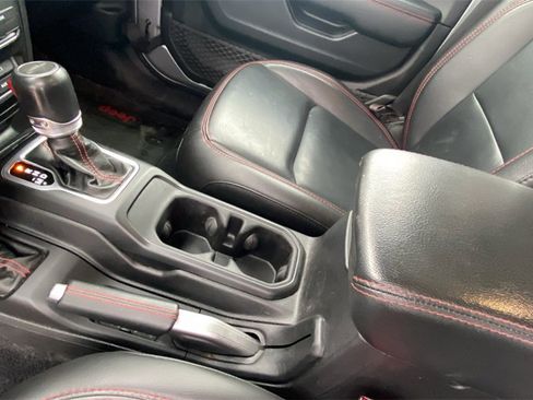 Used 2021 Jeep Gladiator Rubicon image 22