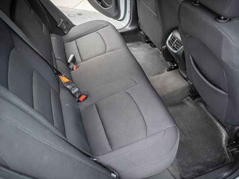 Used 2024 Chevrolet Malibu LT FWD image 27