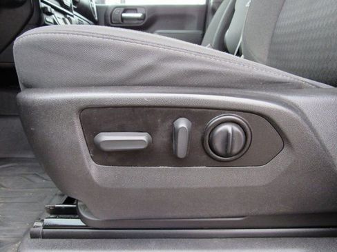 Certified 2022 GMC Sierra 2500 SLE w/ SLE Value Package; image 17