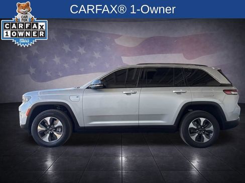 Used 2022 Jeep Grand Cherokee Limited 4xe AWD/4WD image 2