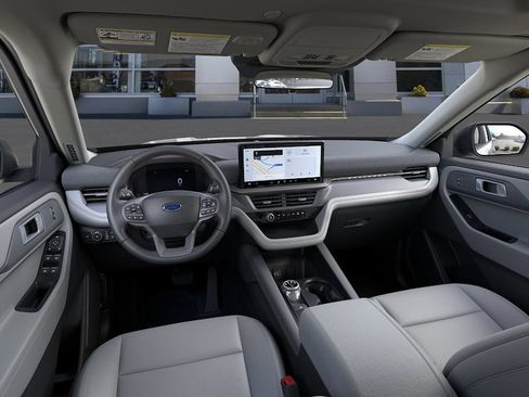 New 2026 Ford Explorer Active w/ Active Comfort Package AWD/4WD image 9