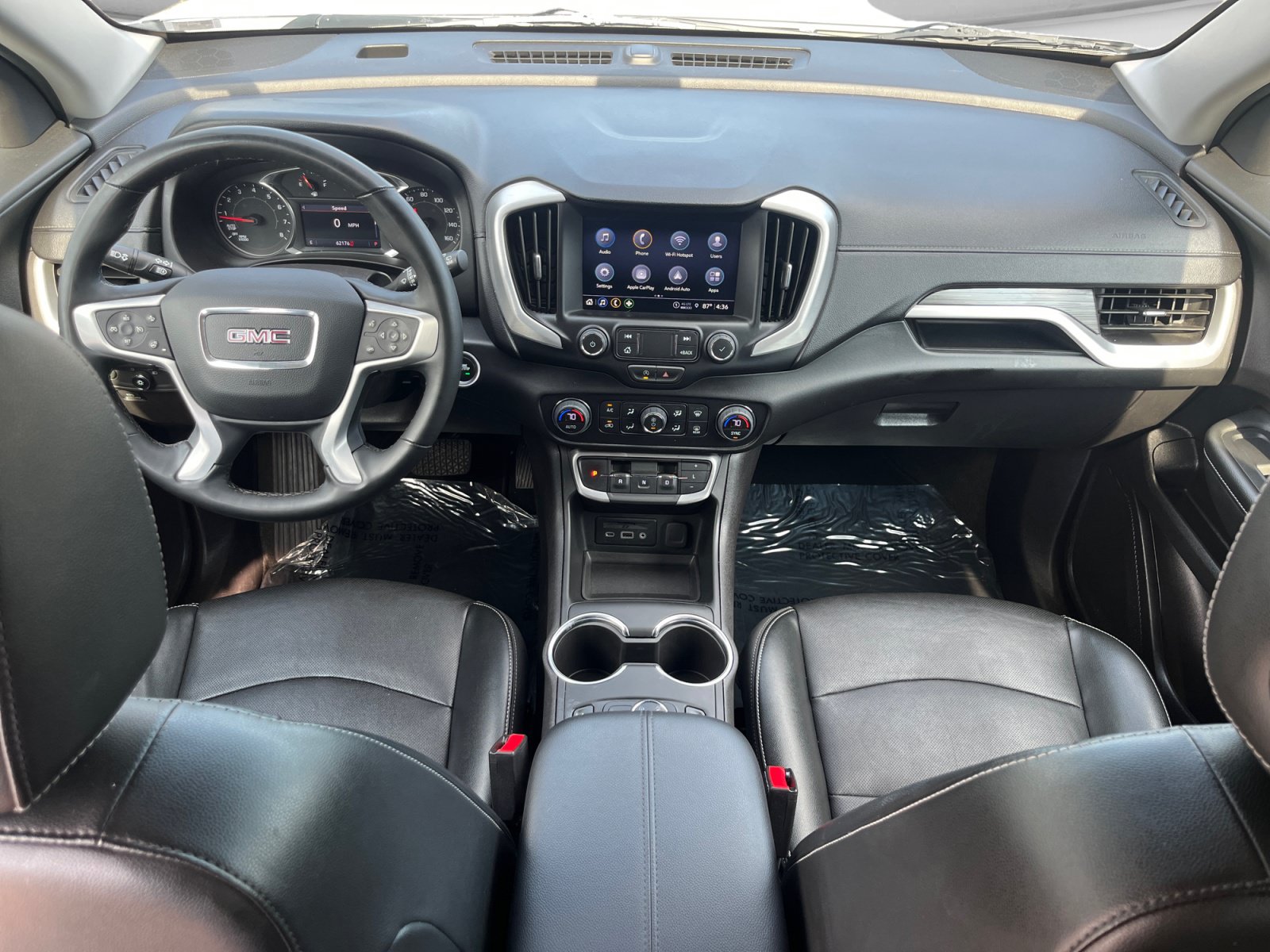 Used 2024 GMC Terrain SLT AWD/4WD image 10
