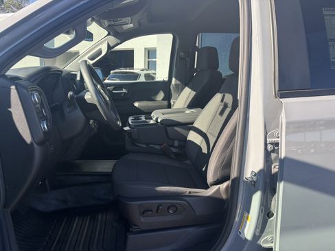 Used 2024 GMC Sierra 1500 Pro w/ Pro Value Package image 12