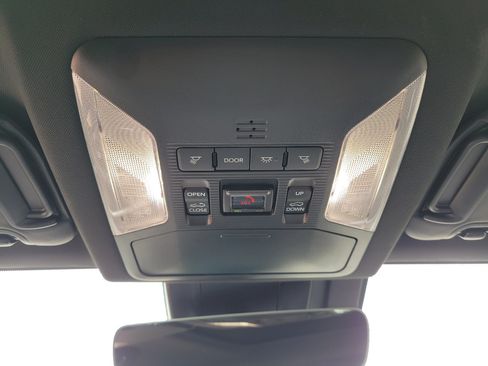 Used 2024 Toyota RAV4 XSE w/ Weather Package AWD/4WD image 31