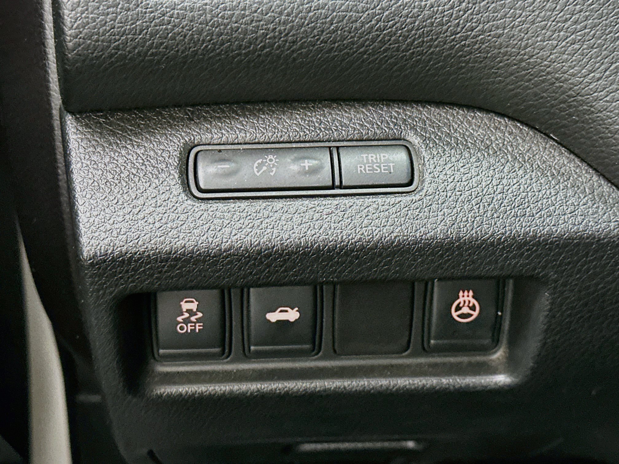 Used 2015 Nissan Altima 2.5 SL w/ Moonroof Package FWD image 17
