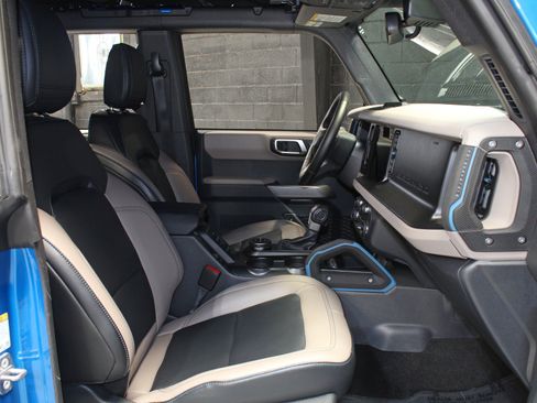Used 2023 Ford Bronco Wildtrak AWD/4WD image 65