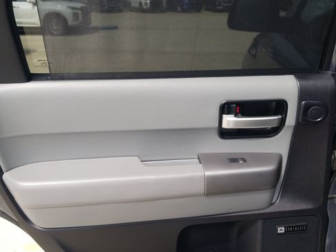 Used 2010 Toyota Sequoia Limited RWD image 11