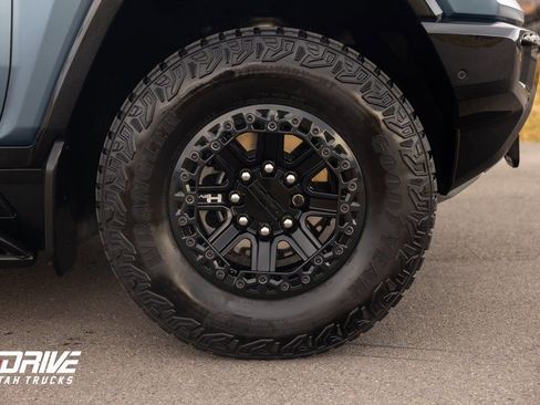 Used 2024 GMC Hummer EV 3X w/ Omega Edition image 7