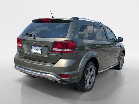 Used 2016 Dodge Journey Crossroad FWD image 6