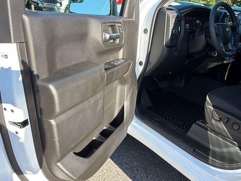 New 2026 Chevrolet Silverado 1500 Custom RWD image 14