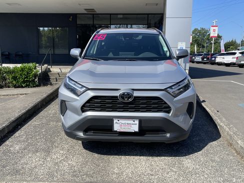 Certified 2025 Toyota RAV4 XLE AWD/4WD image 2