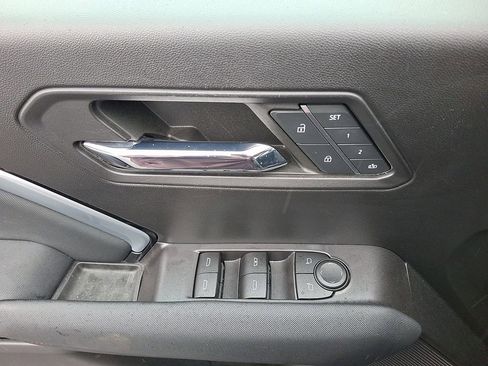 Used 2023 Chevrolet Colorado Z71 w/ Z71 Convenience Package 2 image 2