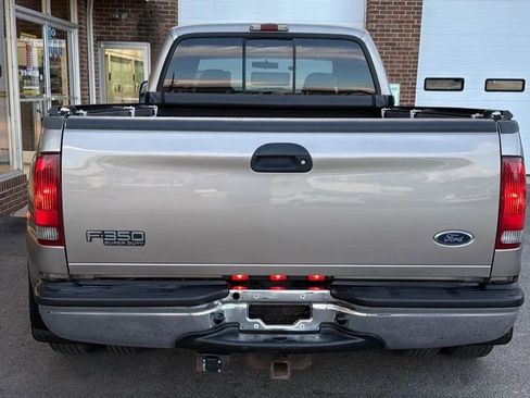 Used 2002 Ford F350 Lariat image 9