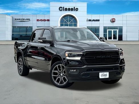 Used 2019 RAM 1500 Laramie AWD/4WD image 1
