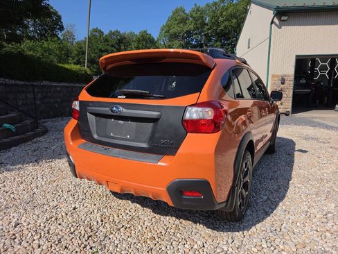 Used 2014 Subaru Crosstrek 2.0i Premium AWD/4WD image 8