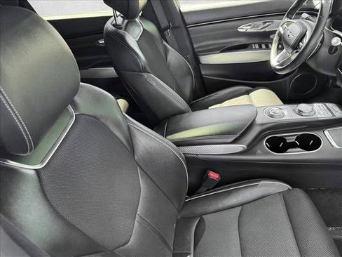 Used 2022 Genesis GV70 3.5T Sport AWD/4WD image 19
