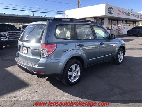 Used 2013 Subaru Forester 2.5X w/ Alloy Wheel Pkg AWD/4WD image 8