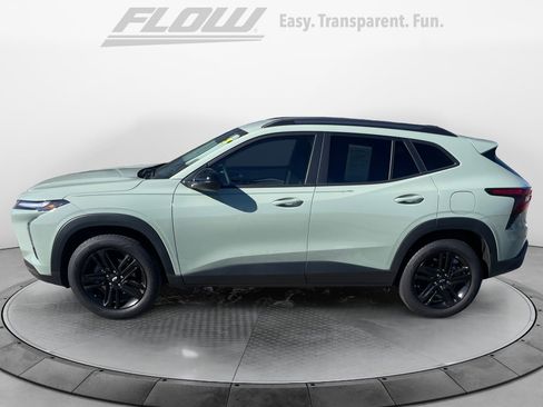 Used 2025 Chevrolet Trax ACTIV w/ Driver Confidence Package image 5