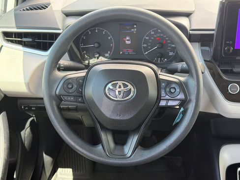 Used 2024 Toyota Corolla LE image 16
