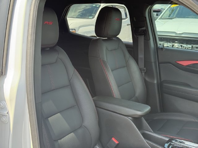 Used 2025 Chevrolet TrailBlazer RS w/ Convenience Package FWD image 20