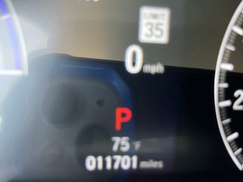 Used 2022 Honda Accord Touring image 14