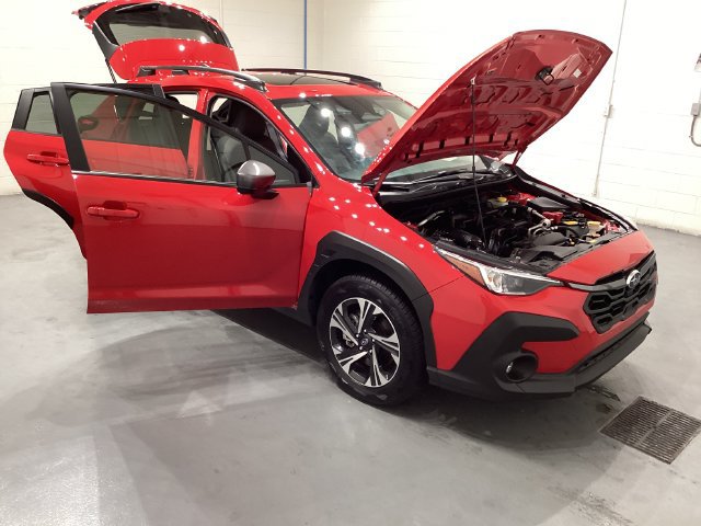Used 2024 Subaru Crosstrek 2.0i Premium AWD/4WD image 9