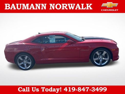 Used 2011 Chevrolet Camaro SS RWD image 6