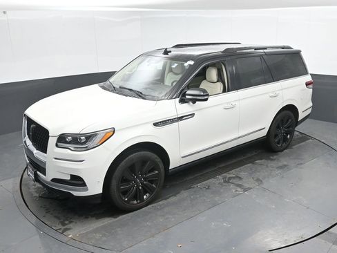 Used 2022 Lincoln Navigator Black Label image 43