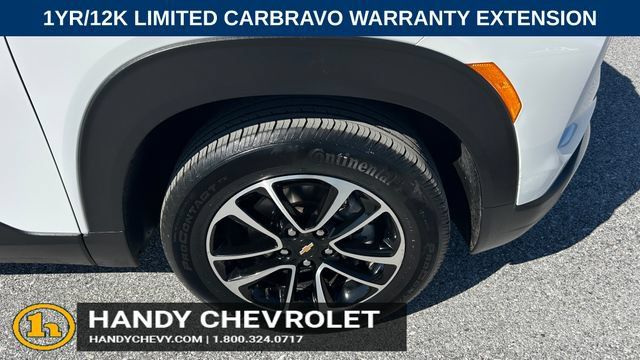 Used 2025 Chevrolet TrailBlazer LT AWD/4WD image 12