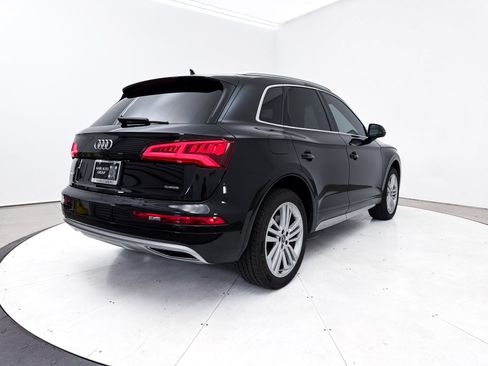 Used 2019 Audi Q5 2.0T Premium Plus w/ Premium Plus Package AWD/4WD image 18