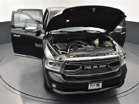 Used 2017 RAM 1500 Limited image 24