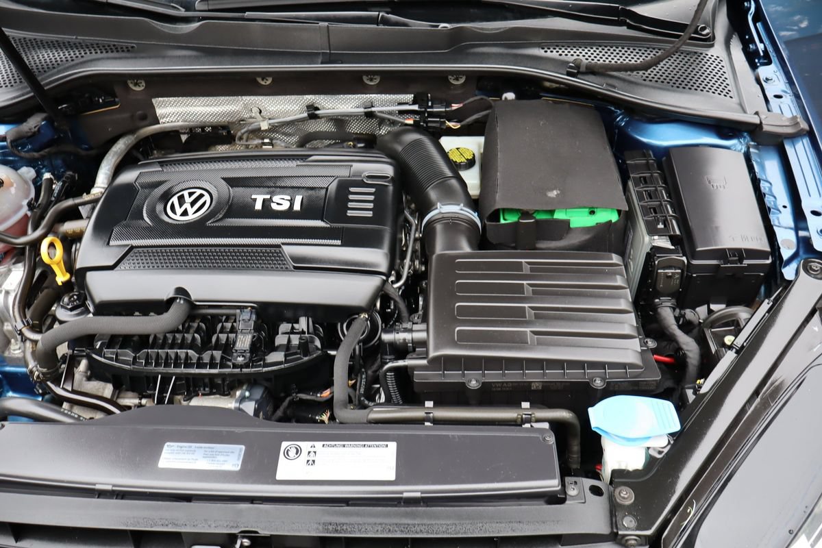 Used 2017 Volkswagen Golf Alltrack SEL AWD/4WD image 41