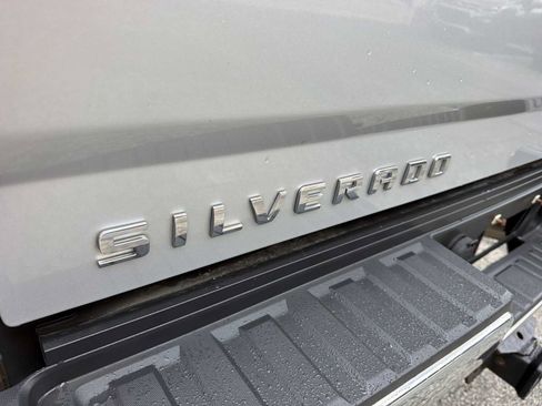 Used 2015 Chevrolet Silverado 2500 LT w/ LT Convenience Package AWD/4WD image 27