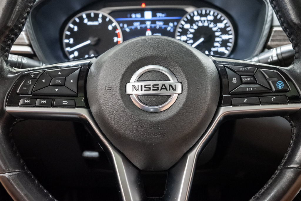 Used 2020 Nissan Altima 2.5 SL FWD image 14