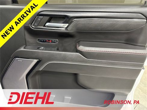 Used 2022 GMC Sierra 1500 AT4X image 16