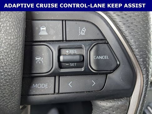 Used 2025 Toyota Tundra Limited image 14