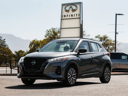 Used 2024 Nissan Kicks SR