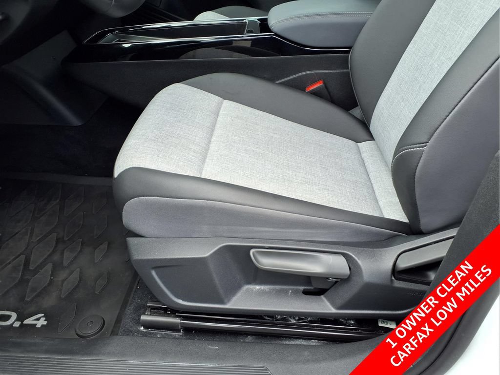Used 2025 Volkswagen ID.4 Pro RWD image 8
