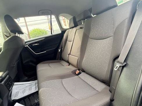 Used 2020 Toyota RAV4 XLE w/ All Weather Liner Package AWD/4WD image 11