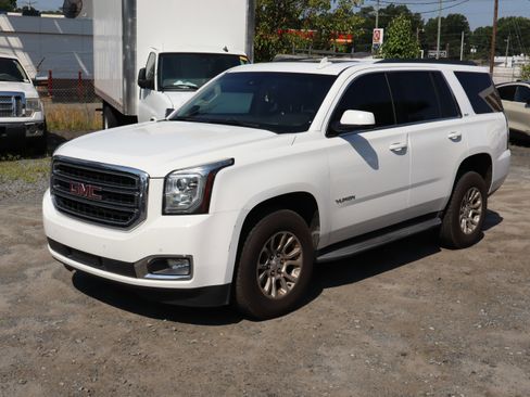 Used 2015 GMC Yukon SLT w/ Open Road Package RWD image 5