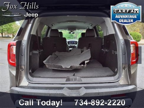 Used 2020 GMC Acadia SLT image 10