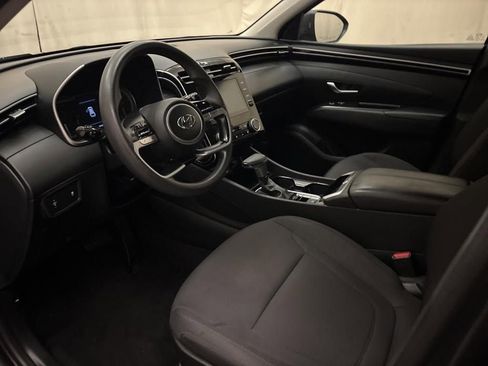 Certified 2024 Hyundai Tucson SE image 12