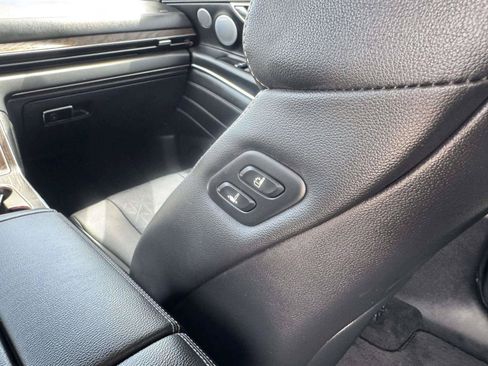 Used 2025 Genesis GV80 2.5T Prestige AWD/4WD image 45