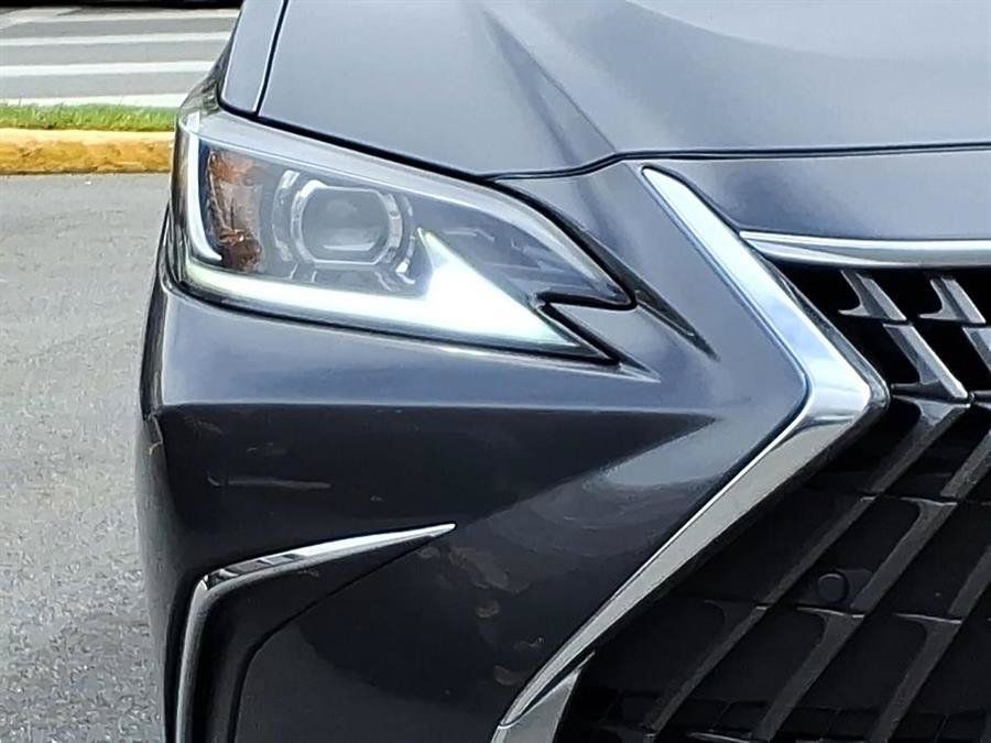 Used 2022 Lexus ES 350 w/ Premium Package FWD image 14