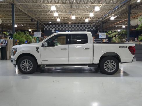 Used 2025 Ford F150 Lariat w/ Equipment Group 501A Mid AWD/4WD image 11