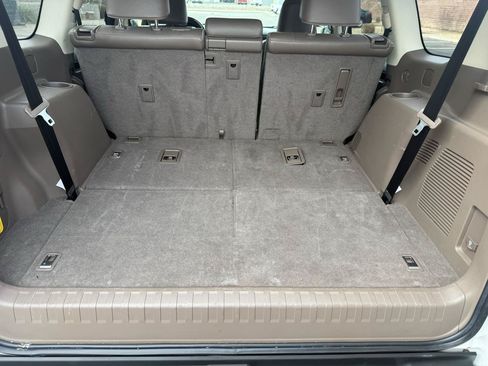Used 2017 Lexus GX 460 Premium w/ Premium Package AWD/4WD image 21