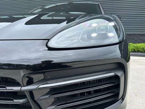 Certified 2023 Porsche Cayenne S AWD/4WD image 9